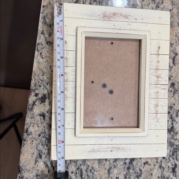 Rustic Cream Photo Frame - Picture 3 of 3